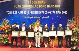 Lễ đón nhận Phần thưởng cao quý